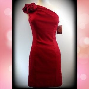 🎉HOST PICK🎉NWT Red One Shoulder Evening Dress